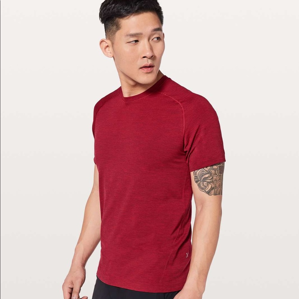 luluemon Metal Vent Tech Short Sleeve